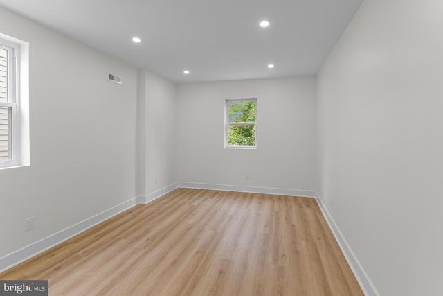 523 S 55TH ST, Philadelphia, PA 19143