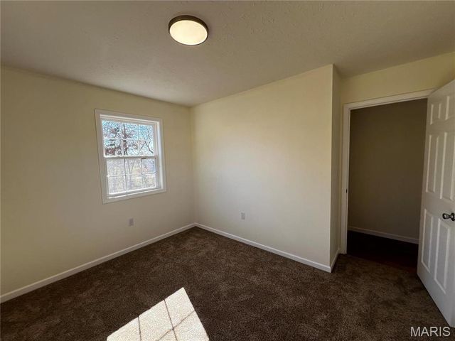 26899 Stephanie Lane, Laquey, MO 65534