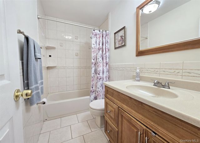 47 Birchdale Drive, Holbrook, NY 11741