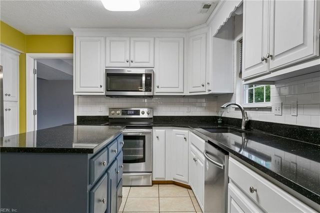 3928 Matthew CIR, Williamsburg, VA 23185
