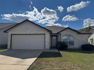 400 Blue Shale DR, Jarrell, TX 76537