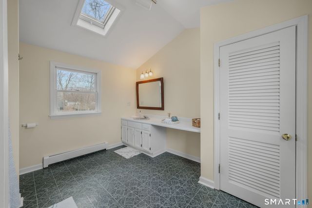 23 Central Avenue, East Lyme, CT 06357