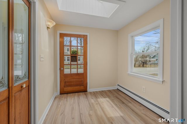 23 Central Avenue, East Lyme, CT 06357