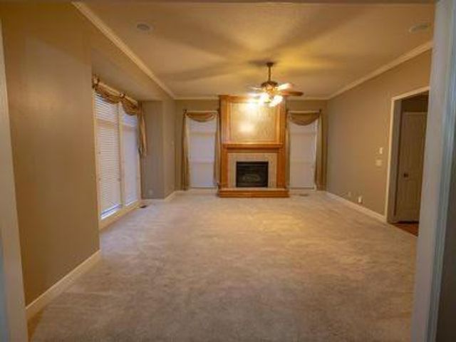 2315 Smokey Hill Drive, Lee's Summit, MO 64086