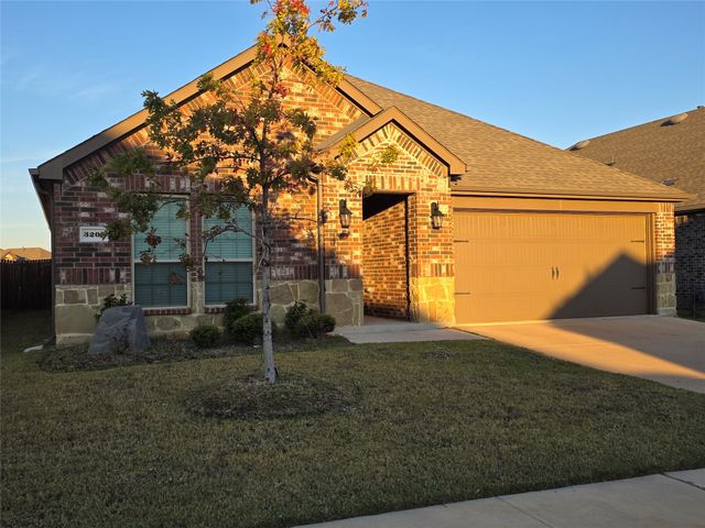3206 Catoosa Lane, Aubrey, TX 76227