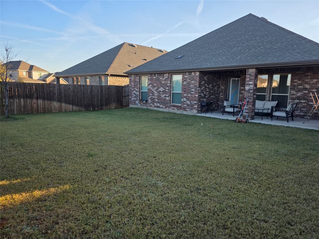3206 Catoosa Lane, Aubrey, TX 76227