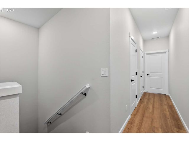 8176 Se BLANTON St, Hillsboro, OR 97123
