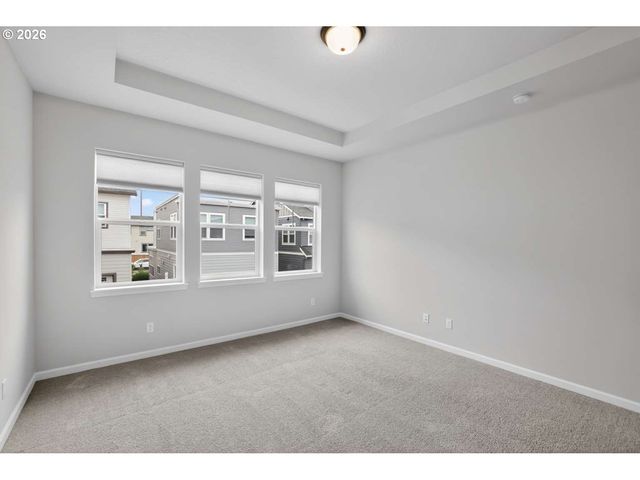 8176 Se BLANTON St, Hillsboro, OR 97123
