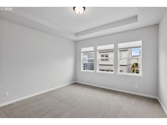 8176 Se BLANTON St, Hillsboro, OR 97123