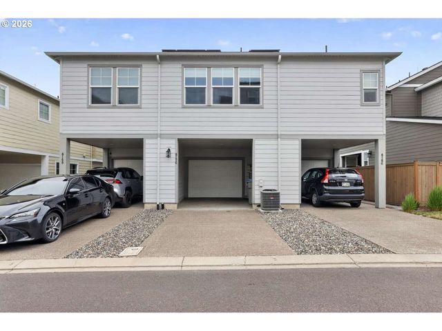 8176 Se BLANTON St, Hillsboro, OR 97123