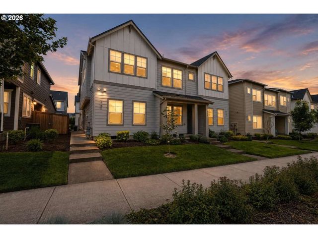 8176 Se BLANTON St, Hillsboro, OR 97123