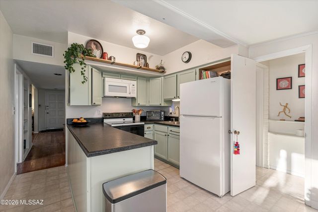 314 E 2nd Street, Tucson, AZ 85705