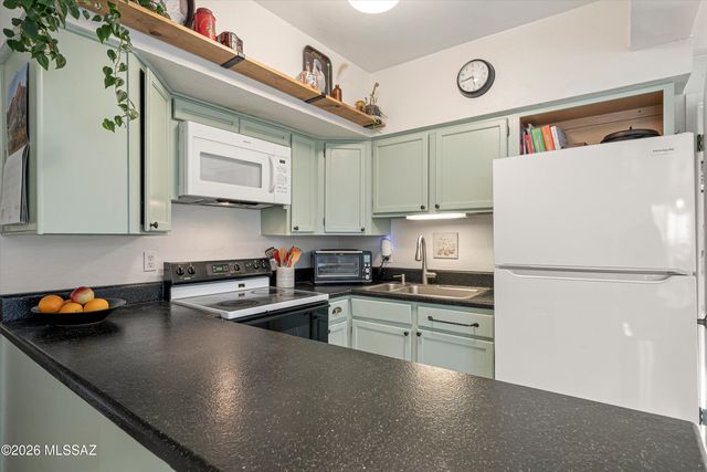 314 E 2nd Street, Tucson, AZ 85705