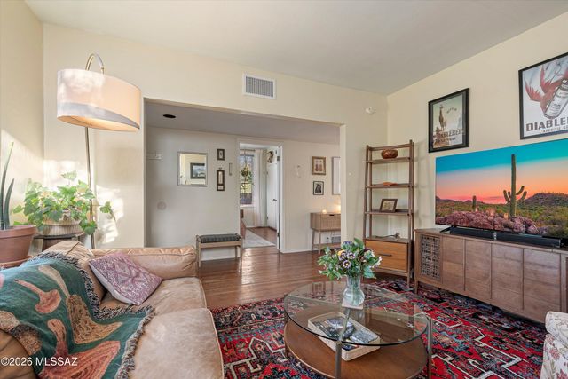 314 E 2nd Street, Tucson, AZ 85705