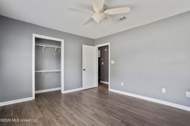 956 Old Spanish Trail, Bay Saint Louis, MS 39520