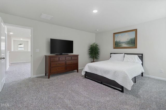 2105 Eden Shire Way, Durham, NC 27712