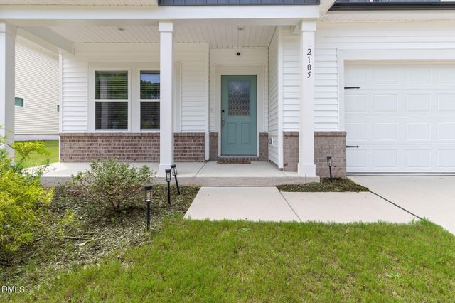 2105 Eden Shire Way, Durham, NC 27712