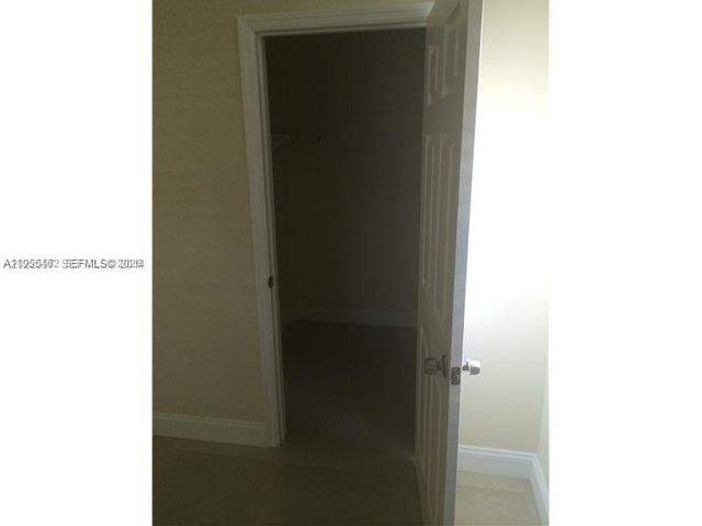 650 S Park Rd 11-5, Hollywood, FL 33021