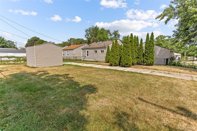 2303 Fisher Street, Melvindale, MI 48122