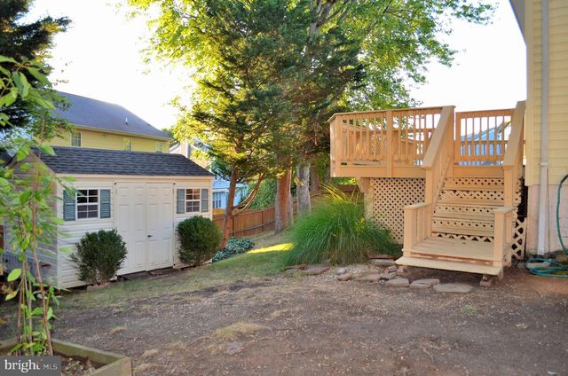 1 STONERIDGE CT, Stafford, VA 22554
