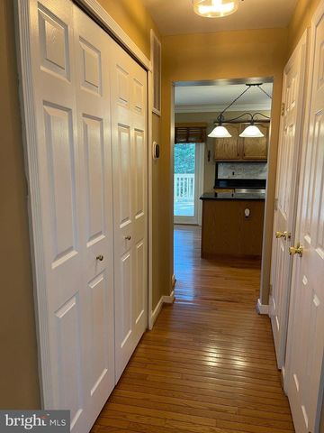 1 STONERIDGE CT, Stafford, VA 22554