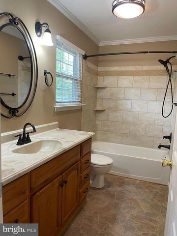 1 STONERIDGE CT, Stafford, VA 22554
