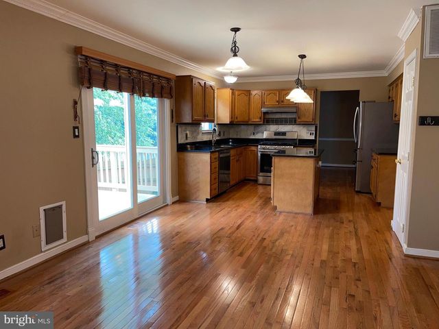 1 STONERIDGE CT, Stafford, VA 22554