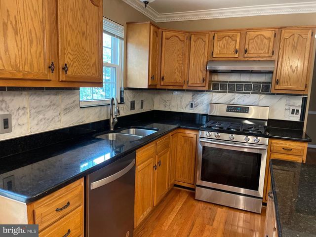 1 STONERIDGE CT, Stafford, VA 22554