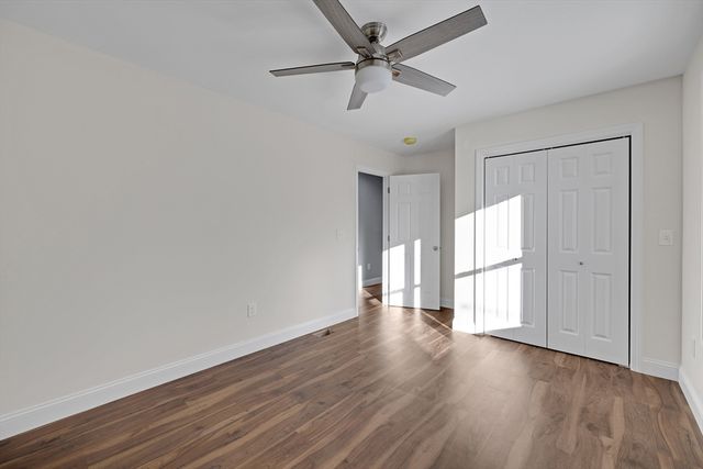 132 Kibbe Rd, East Longmeadow, MA 01028