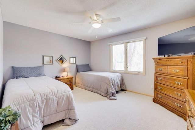 5670 Heather Ridge Drive, Shoreview, MN 55126