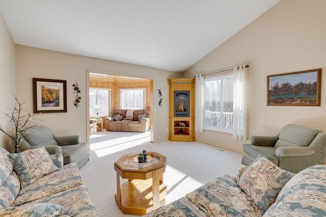 5670 Heather Ridge Drive, Shoreview, MN 55126