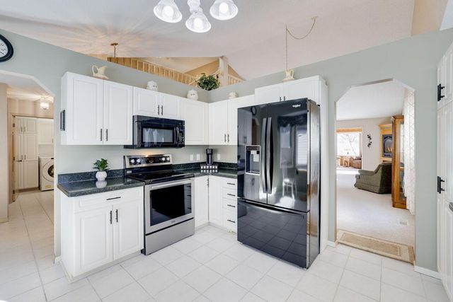 5670 Heather Ridge Drive, Shoreview, MN 55126