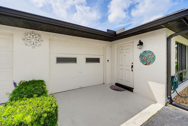 4854 Equestrian Circle Apt B, Boynton Beach, FL 33436