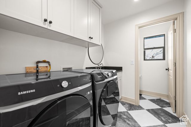 2651 E HIAWATHA CIR, Salt Lake City, UT 84108