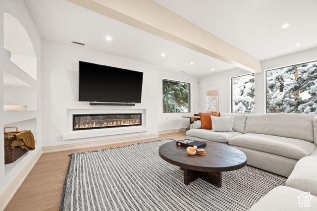 2651 E HIAWATHA CIR, Salt Lake City, UT 84108