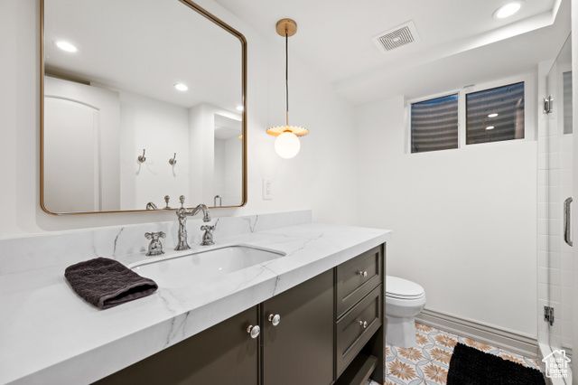 2651 E HIAWATHA CIR, Salt Lake City, UT 84108