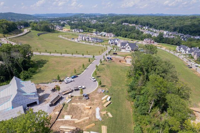 8757 Weller Ln, College Grove, TN 37046