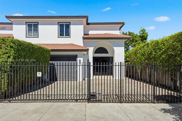 3111 SW 12th St A, Miami, FL 33135