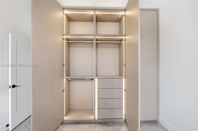 3111 SW 12th St A, Miami, FL 33135