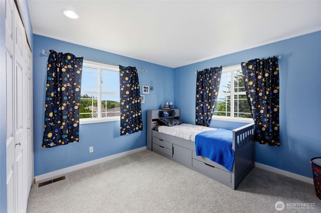 4881 NW Chad Court, Silverdale, WA 98383