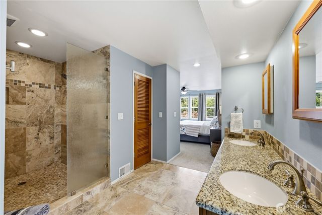 4881 NW Chad Court, Silverdale, WA 98383