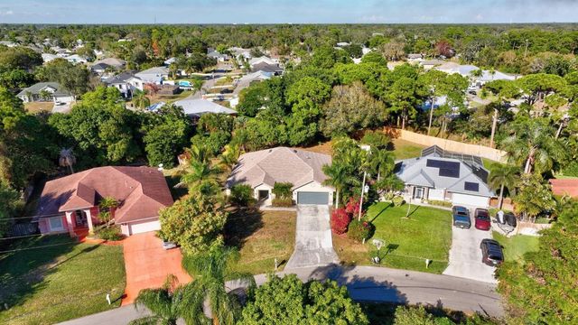 1941 SW Oakwood Road, Port St. Lucie, Port St Lucie, FL 34953