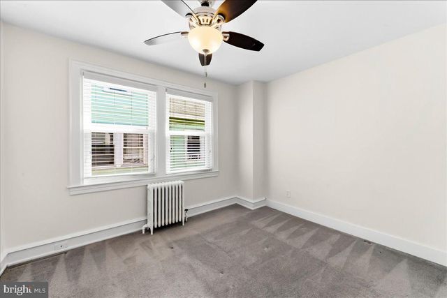 3202 MARSHALL RD, Drexel Hill, PA 19026