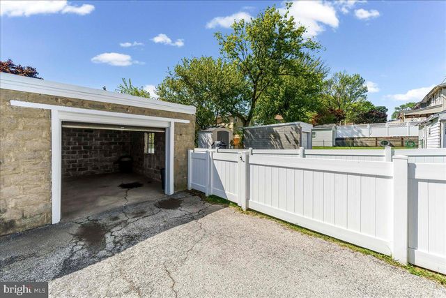 3202 MARSHALL RD, Drexel Hill, PA 19026