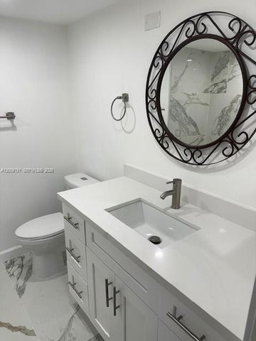 1901 S Ocean Drive 207, Hollywood, FL 33019