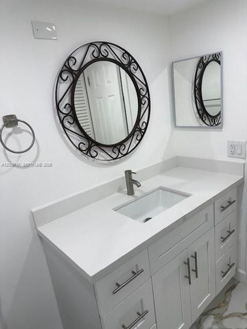 1901 S Ocean Drive 207, Hollywood, FL 33019
