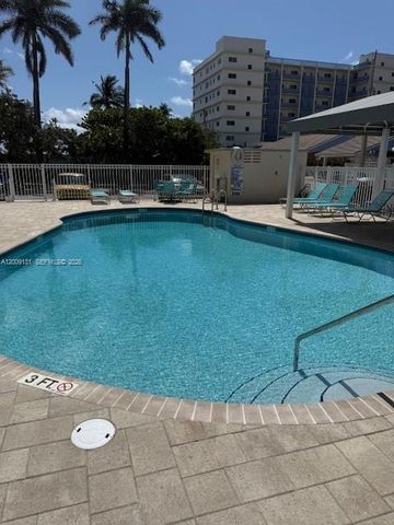 1901 S Ocean Drive 207, Hollywood, FL 33019