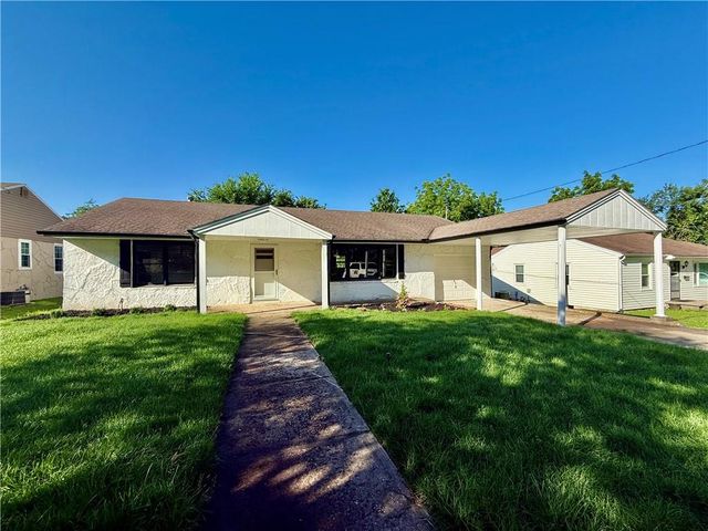 503 Hickory Street, Richmond, MO 64085