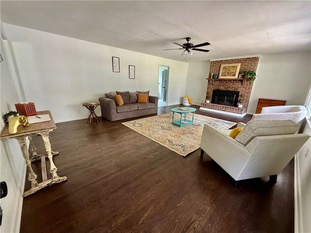 503 Hickory Street, Richmond, MO 64085
