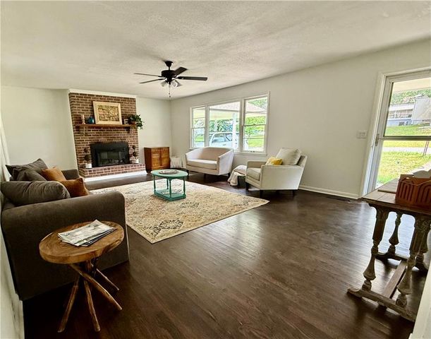 503 Hickory Street, Richmond, MO 64085